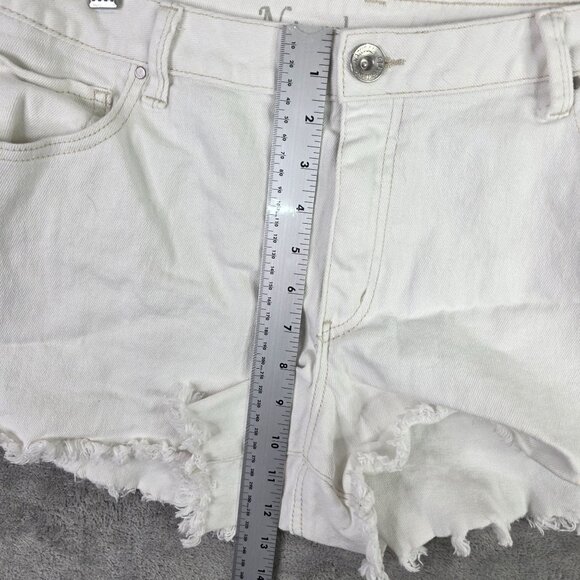 Womens Natural Reflections White Denim Shorts Vintage Stretch 3" Inseam Size 16 - Picture 5 of 11